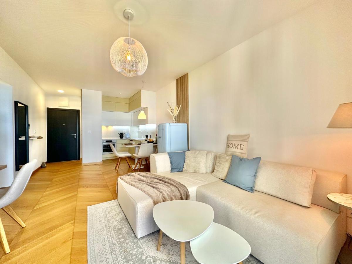 Feel The Spirit Apartment Будва Экстерьер фото